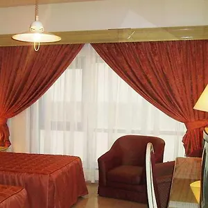 vendome-plaza-hotel.dubaihotelsoffers.com/