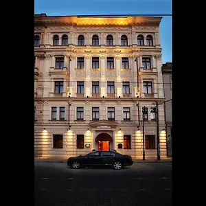 Luxury Family Royal Palace Praga